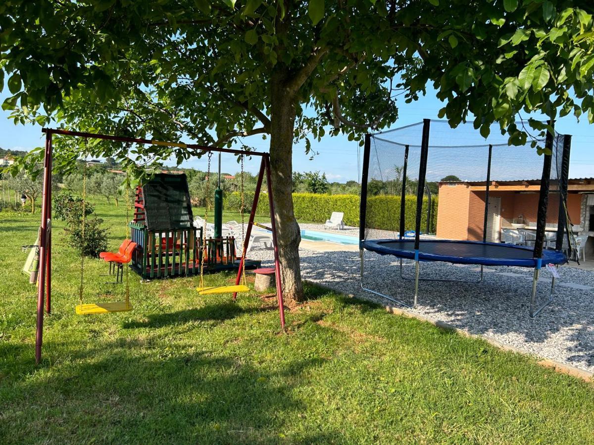 Villa Dora House With Wifi And Outdoor Swimming Pool Pola Esterno foto